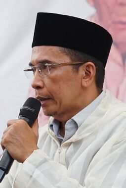 Kajati Angkat Bicara Soal Peluang TGB Jadi Tersangka dalam Kasus Dugaan Korupsi NTB Convention Center