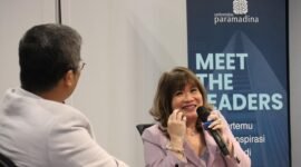 Shinta W. Kamdani ungkap strategi Indonesia Incorporated untuk atasi 7,8 juta pengangguran dan dorong ekonomi berkelanjutan. (Dok. Universitas Paramadina)

