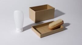 Sebuah contoh desain kemasan produk yang inovatif dan estetik, menunjukkan bagaimana kreativitas bisa mengubah pengalaman berbelanja. Desain yang cerdas ini tidak hanya melindungi produk di dalamnya, tetapi juga berfungsi sebagai alat pemasaran yang kuat untuk menarik perhatian konsumen.